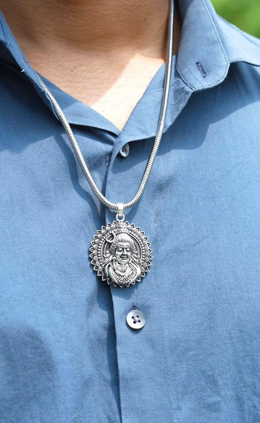 Lord Shiva Pendant with Snake Chain - TRENZY CART